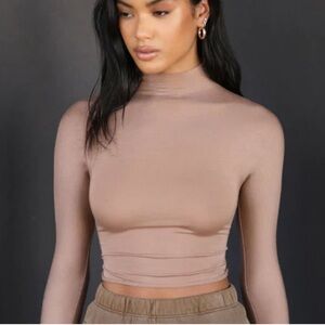Joah brown mock neck long sleeve